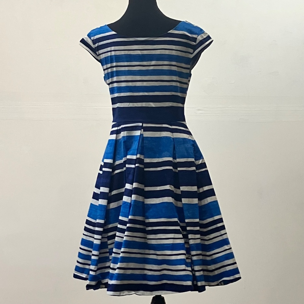 Kate Spade - Picture 5 of 12